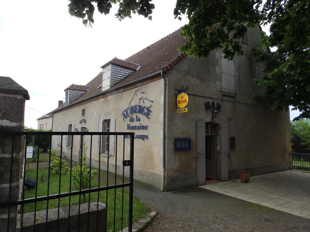La Fontaine Aux Loups Hotel Saint-Sulpice-le-Dunois Exterior photo