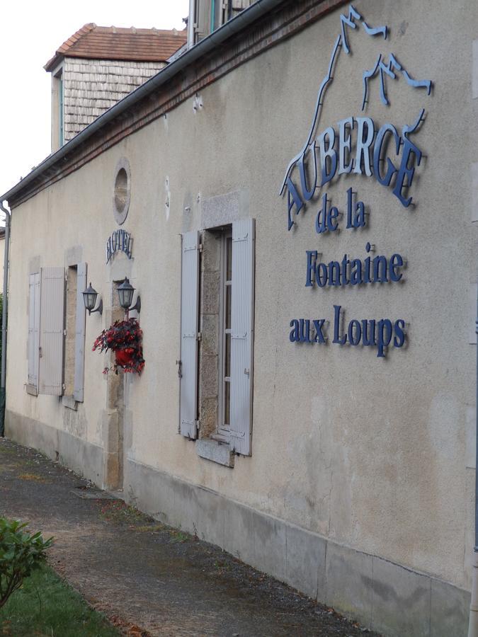 La Fontaine Aux Loups Hotel Saint-Sulpice-le-Dunois Exterior photo